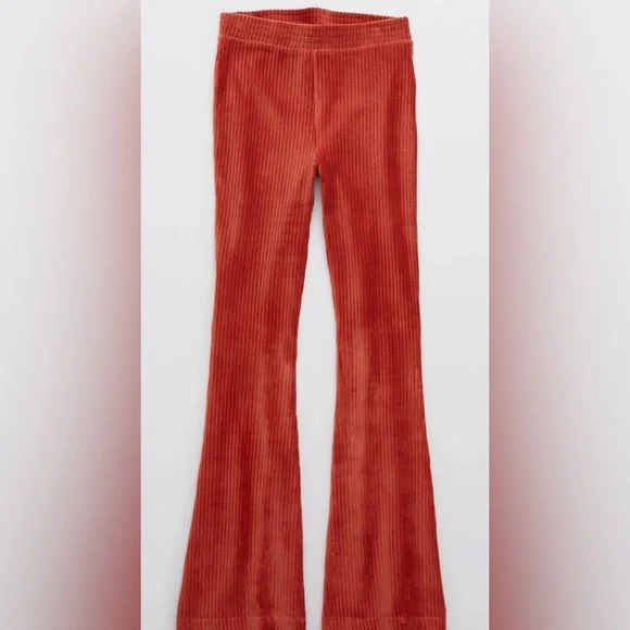 Aerie Groove-On Velour High Rise Flare Pants Ribbed Retro Red Medium EUC - Picture 3 of 6